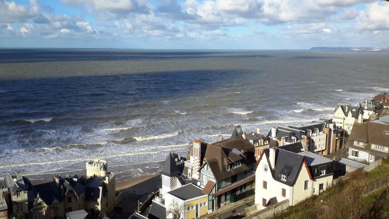Residence "Les Tamaris" Trouville-sur-Mer Bagian luar foto